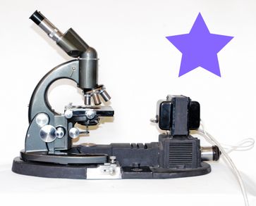 1950's Baker Series 4 microscope with low voltage Köhler illuminator